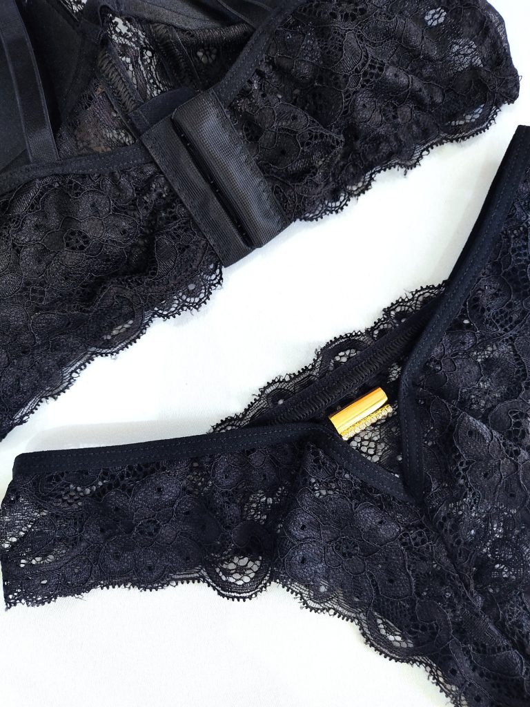 Conjunto Hersilya Preto Voluphia Lingerie Sensual em Brasília